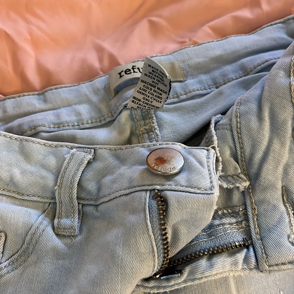 Jeans - Picture 2 of 2